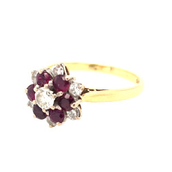 Pre Owned 18ct Ruby and Diamond Cluster Ring ZX192